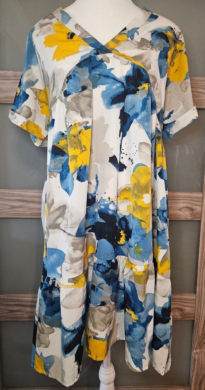 Pretty A-line Loose Floral Abstract Dress Sz Large 42" Bust 33" Length A69
